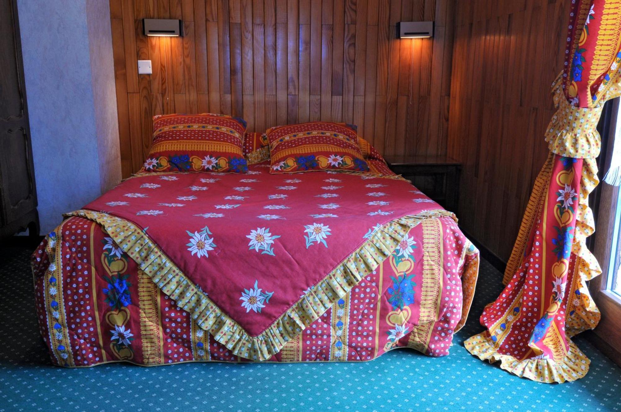 אבונדאנס Hotel Le Mont Jorat מראה חיצוני תמונה